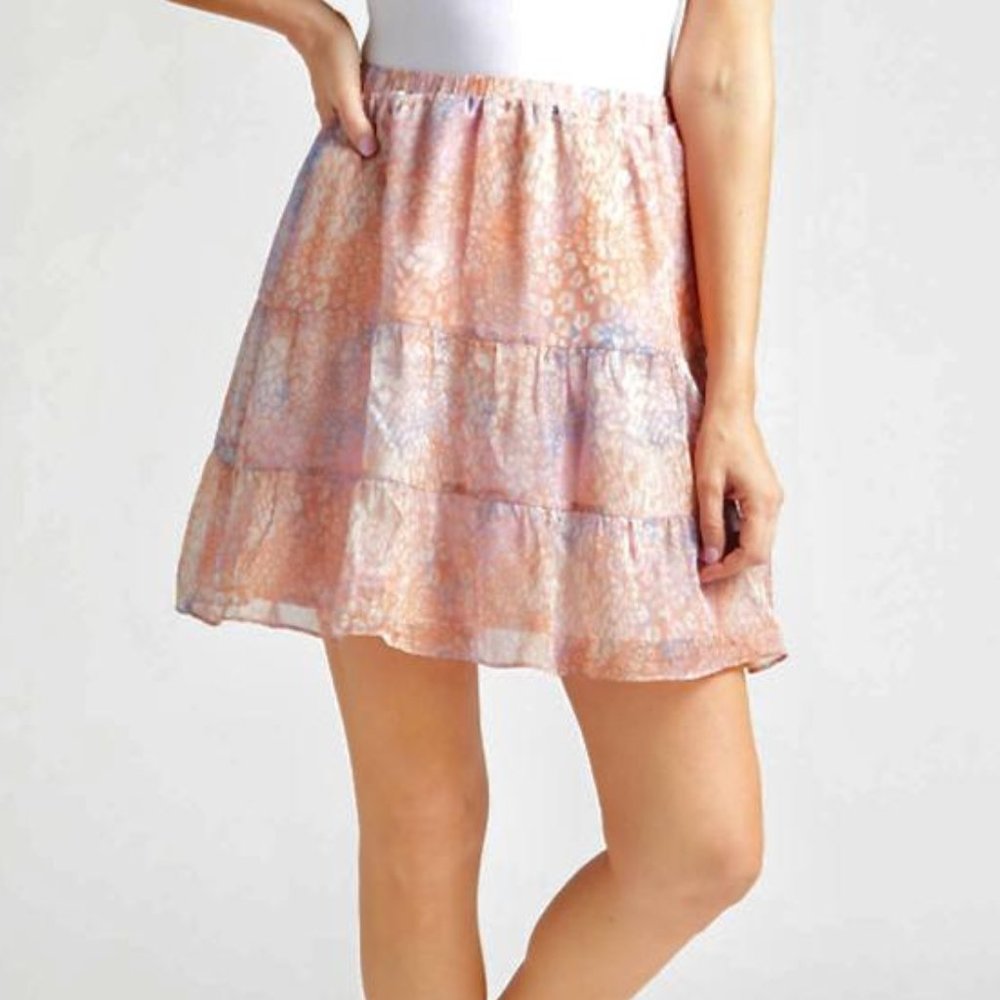 BB Dakota Dreaming of Waves Tiered Mini Skirt Size L NWT